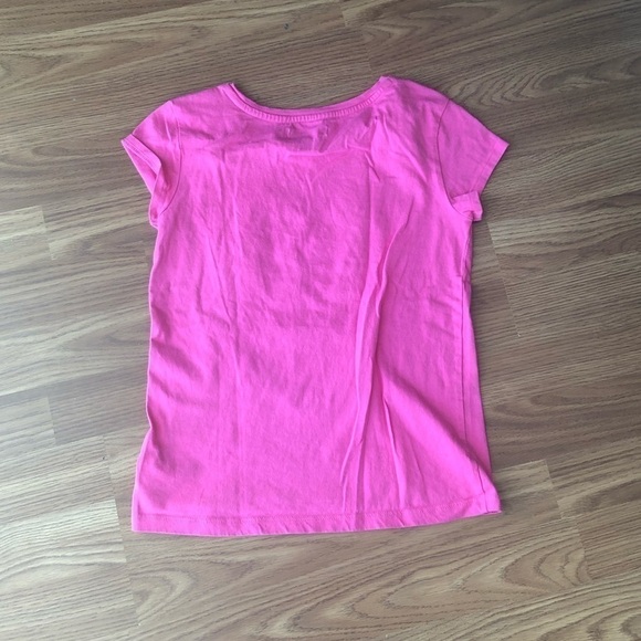 Gap Pink T- Shirt with a Hear and Flowers - Picture 7 of 10